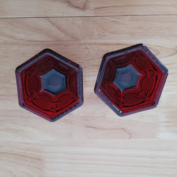 Avon Cape Cod Collection Ruby Red Glass - Picture 4 of 5